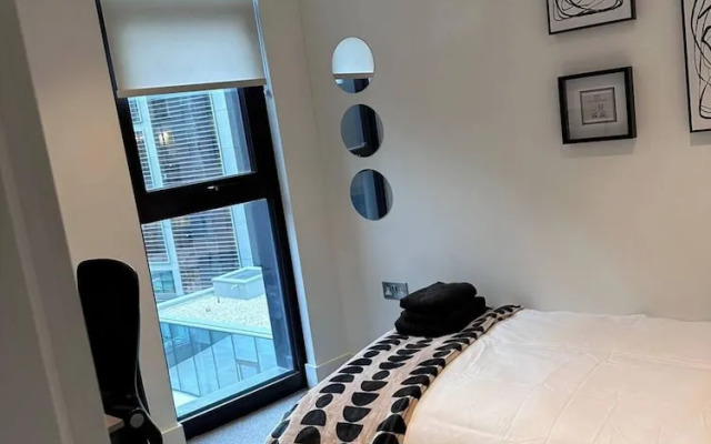Exquisite 2-bed Apartment in Central London