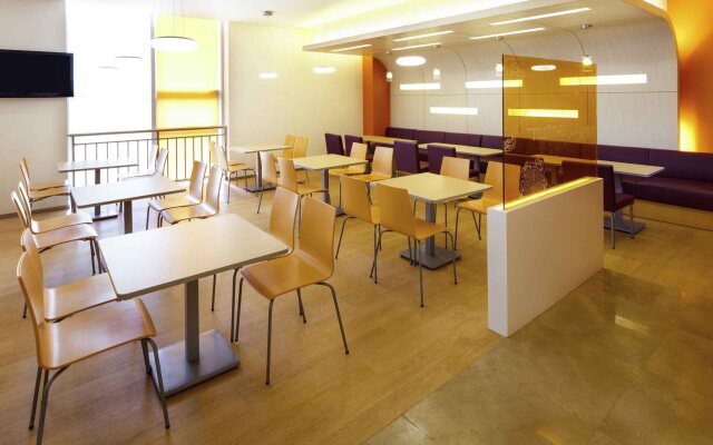 ibis Styles Wuhan Optics Valley Square Hotel