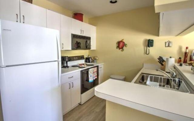 53023 Lakeshore Drive