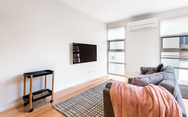 Hotham 2Bdr North Melbourne Apartment