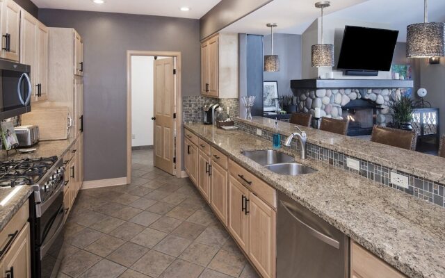 Glacier Court 1854 A