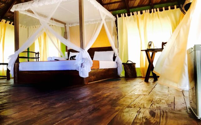 Yala Lake View Cabanas