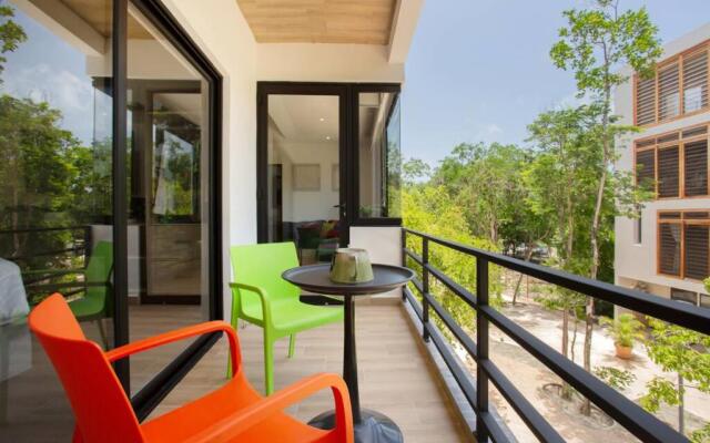 Exclusive 4 Br. Townhouse + Rooftop & Private pool
