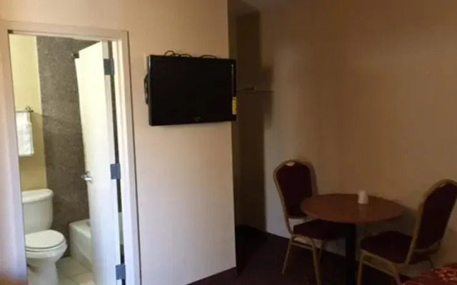 Budget Inn