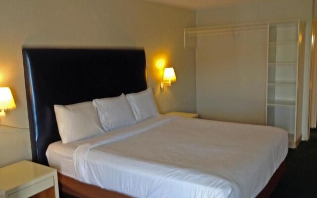 Country Hearth Inn & Suites Paducah