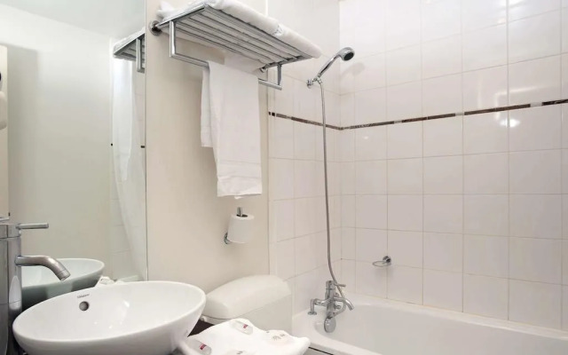 Aparthotel Adagio Access Paris Tour Eiffel Saint Charles