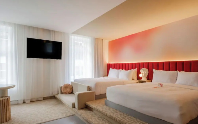 Rose Hôtel Invisible