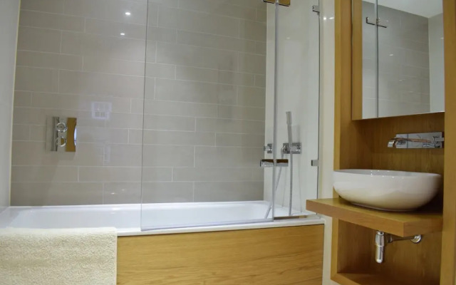 3 Bedroom Flat in Westminster