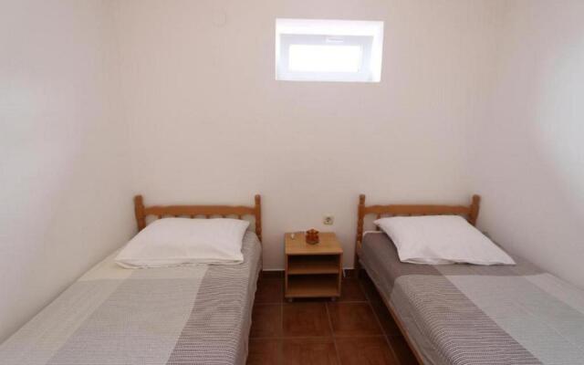 Apartments with a parking space Stara Novalja, Pag - 18860