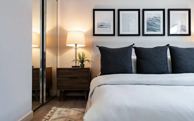 The Rosemont II - La Jolla Luxury