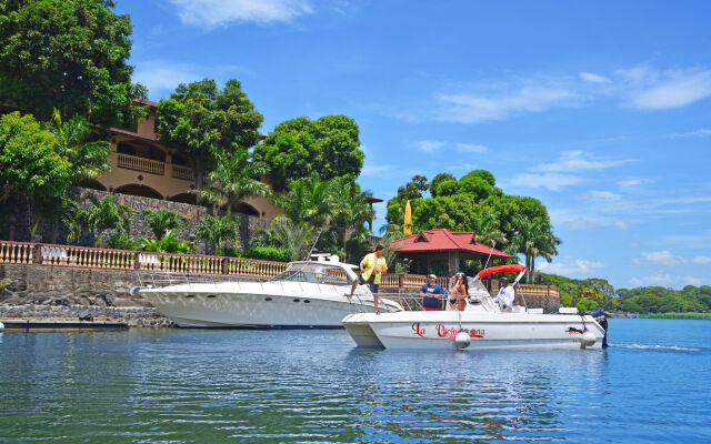 Hotel El Reith Lake Granada Nicaragua