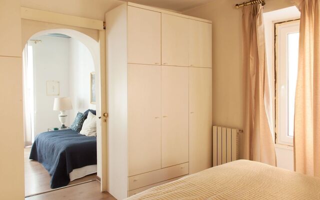 RSH Navona Elegant Apartment 2