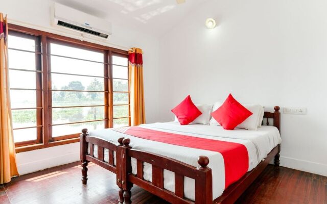 OYO 23103 Houseboat Ganga 5bhk Deluxe
