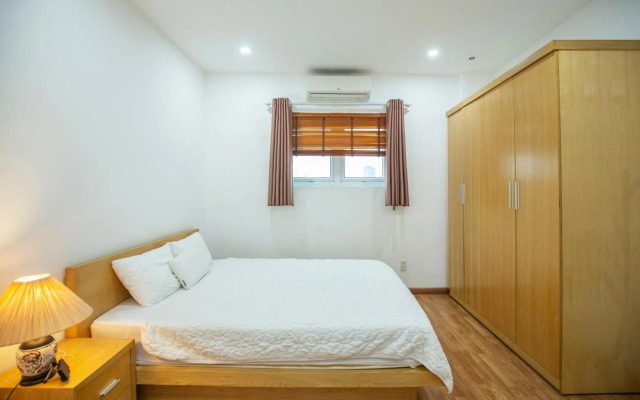 Sumitomo Hotel & Service Apartment 20 Lane 12 Dao Tan