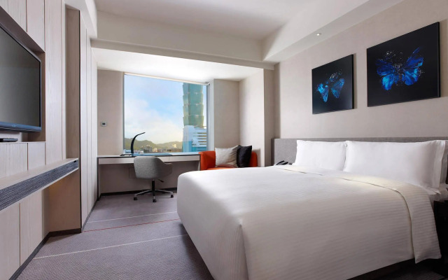 Humble House Hotel Taipei, Curio Collection by Hilton