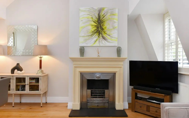 Stanhope Mews Exclusive - 1smw