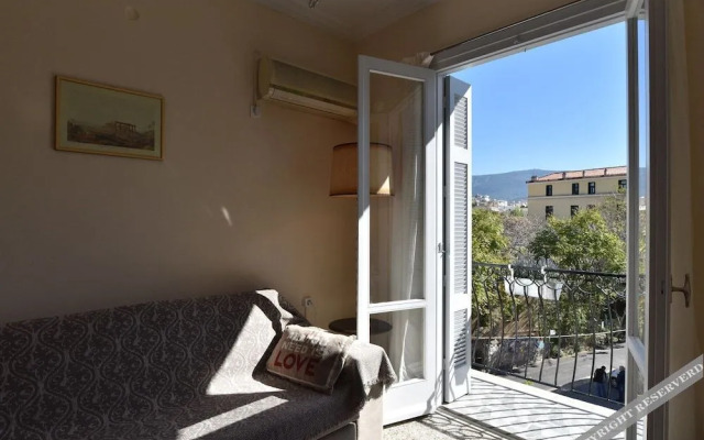 5BR Acropolis Dreamhouse