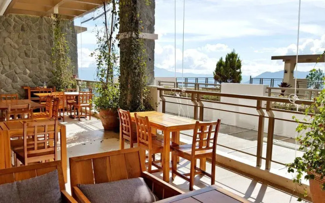 N215 at Outlook Ridge Baguio