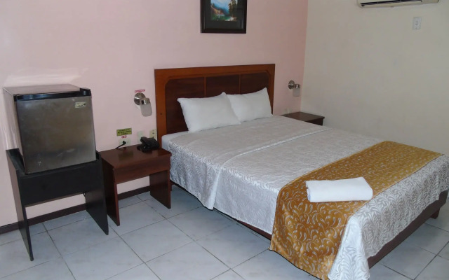 Hotel Malecon Inn