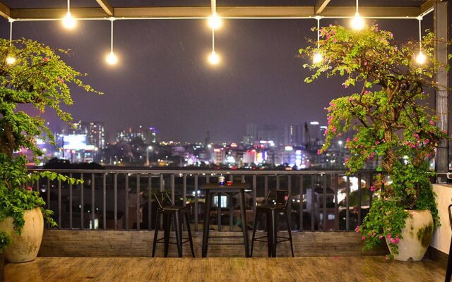 Riverside Serviced Apartments