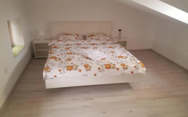Carul cu Flori
