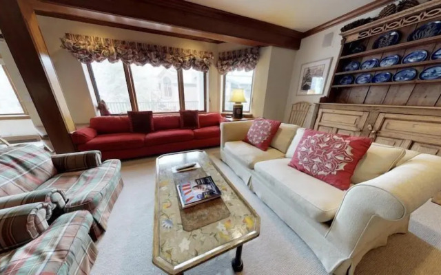 Vail Village Plaza Lodge 3 Bedroom Condo