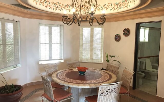 Marina Villas - Grand Isla Navidad