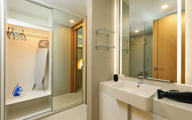 Oceanstone Phuket by Holy Cow 704