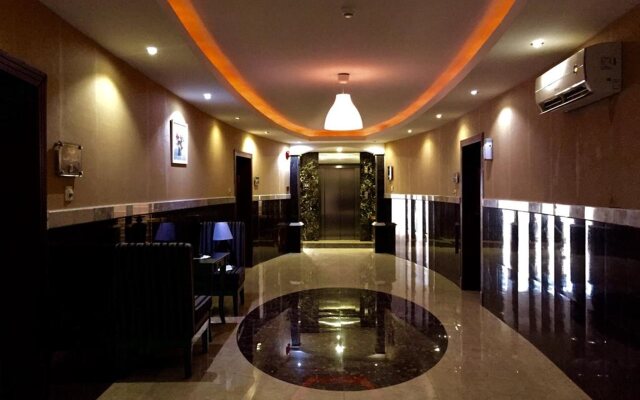 Gold Inn Hotel