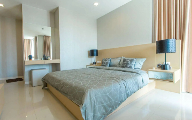 Landmark Residence