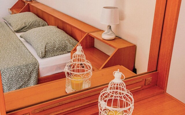 Nice Apartment in Prigradica With 3 Bedrooms and Wifi