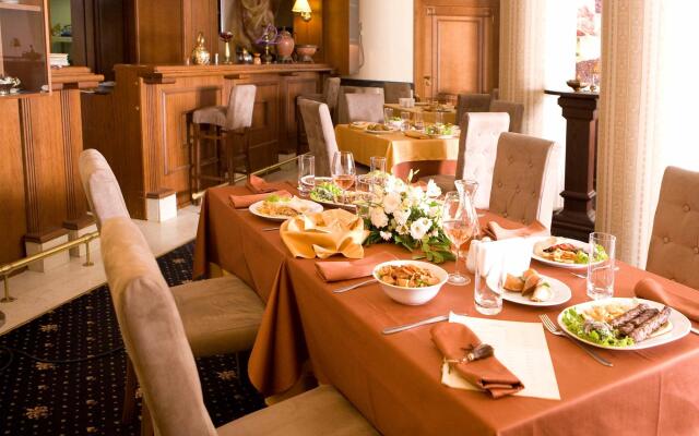 Отель Mercure Sofia City