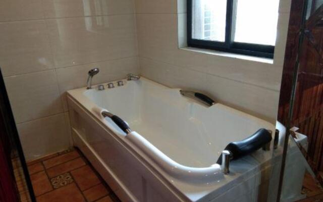 Junyi Chain Hotel (Lingbi Lady Shopping Street)