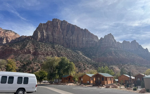 Zion Canyon Cabins