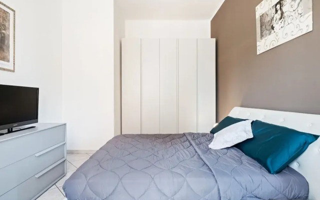 Giardino Vignoli Functional Apartment