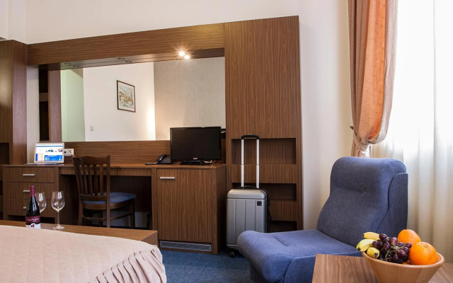 Hotel Diter