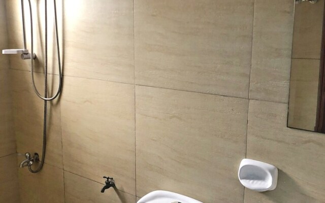Cosmo Hotel Espana Near Ust