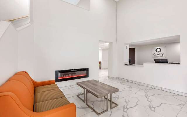 Quality Inn & Suites Sulphur Springs