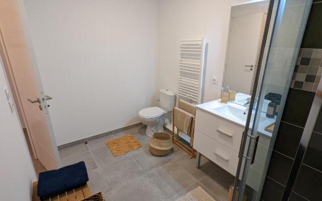 Superbe T2 en résidence avec piscine et parking