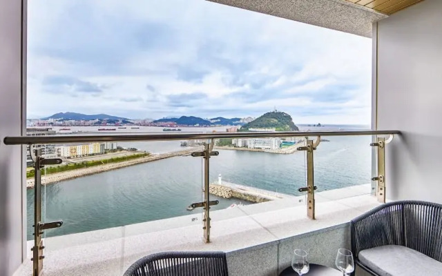 Citadines Connect Hotel Hari Busan