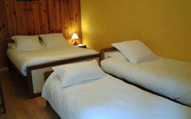 Hotel De La Tour De Lhorloge