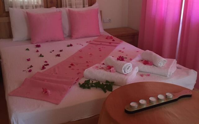 Sedir Palas Hotel
