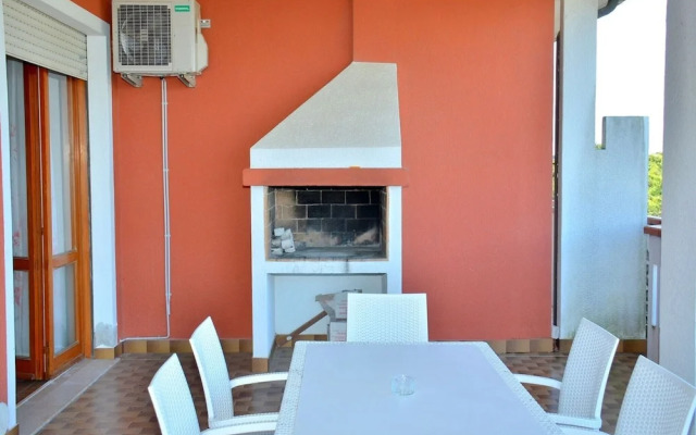 Nice Two-bedroom Apartment With Attic Terrace