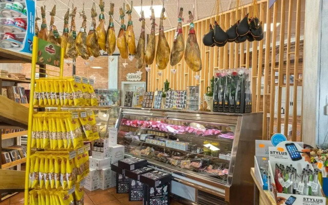 Hostal Restaurante La Sima