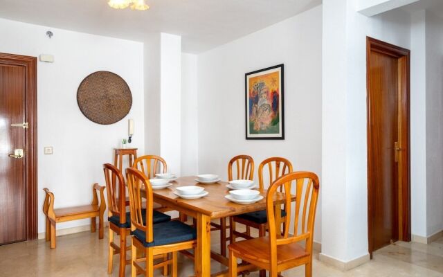 Excellent Apartment with Pool and View Ref 138