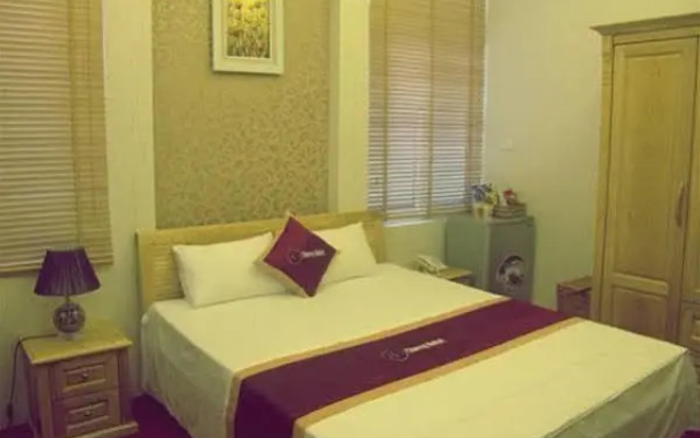 Cherry Hotel