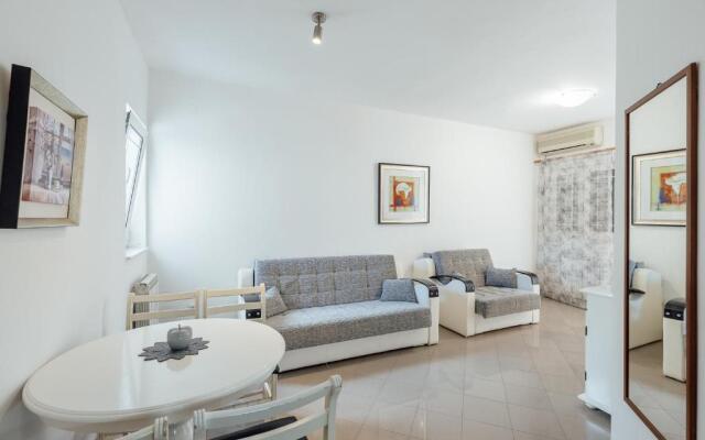 Palma Apartments
