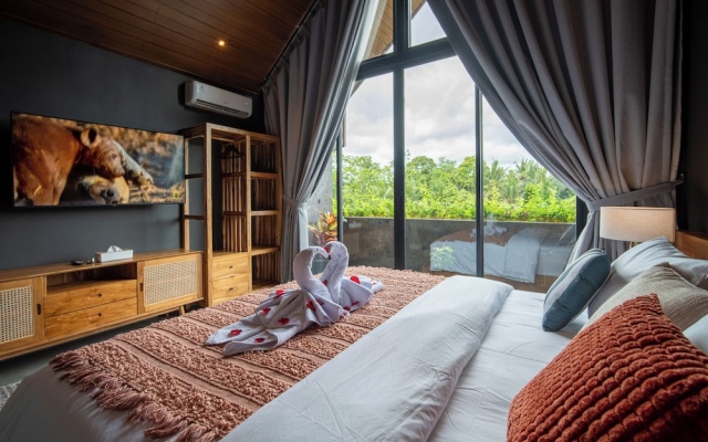 Senja Luxury Villa Ubud – Guest Rooms – Sukawati