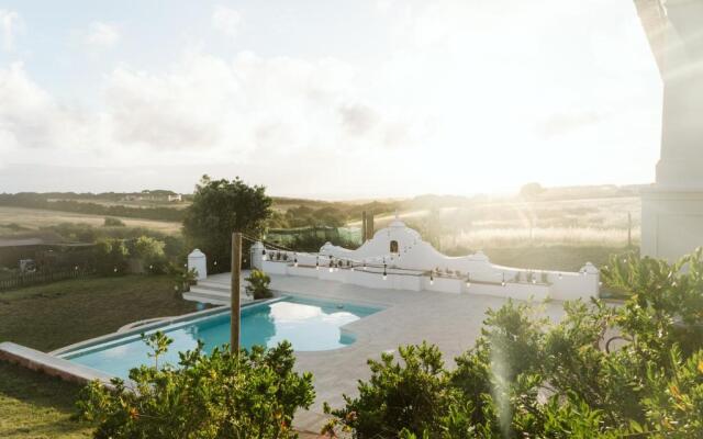 Dreamsea Surf Guest House