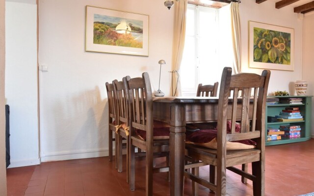 Cosy Holiday Home in Rémilly With a Terrace